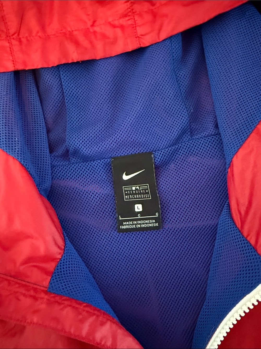 Nike Chicago Cubs Windbreaker Jacket with Hood - Picture 2 of 4